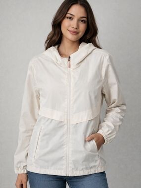 Avalanche Water Resistant Lightweight Hooded Jacket Women’s Size M Cream